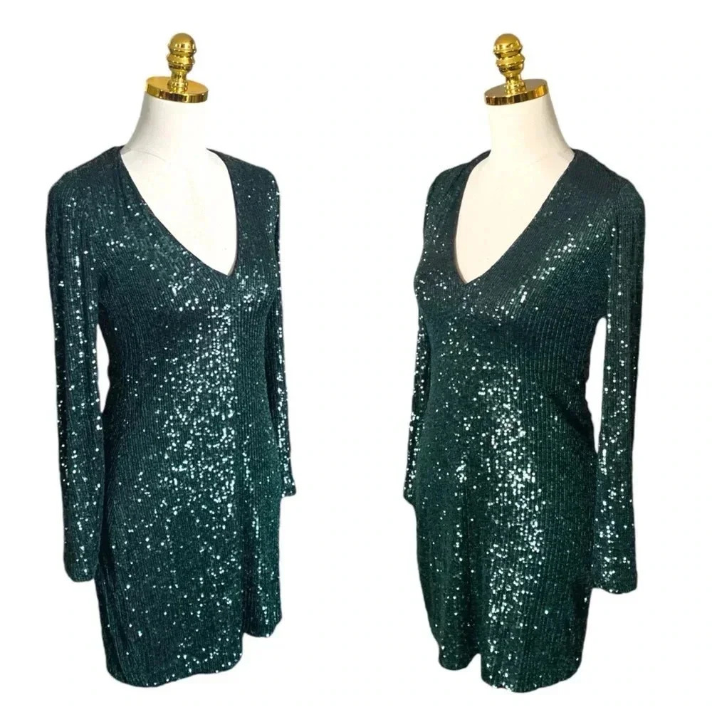 EXPRESS | Emerald Green Sequins Embellished Mini Cocktail Dress Size XS - Picture 3 of 10